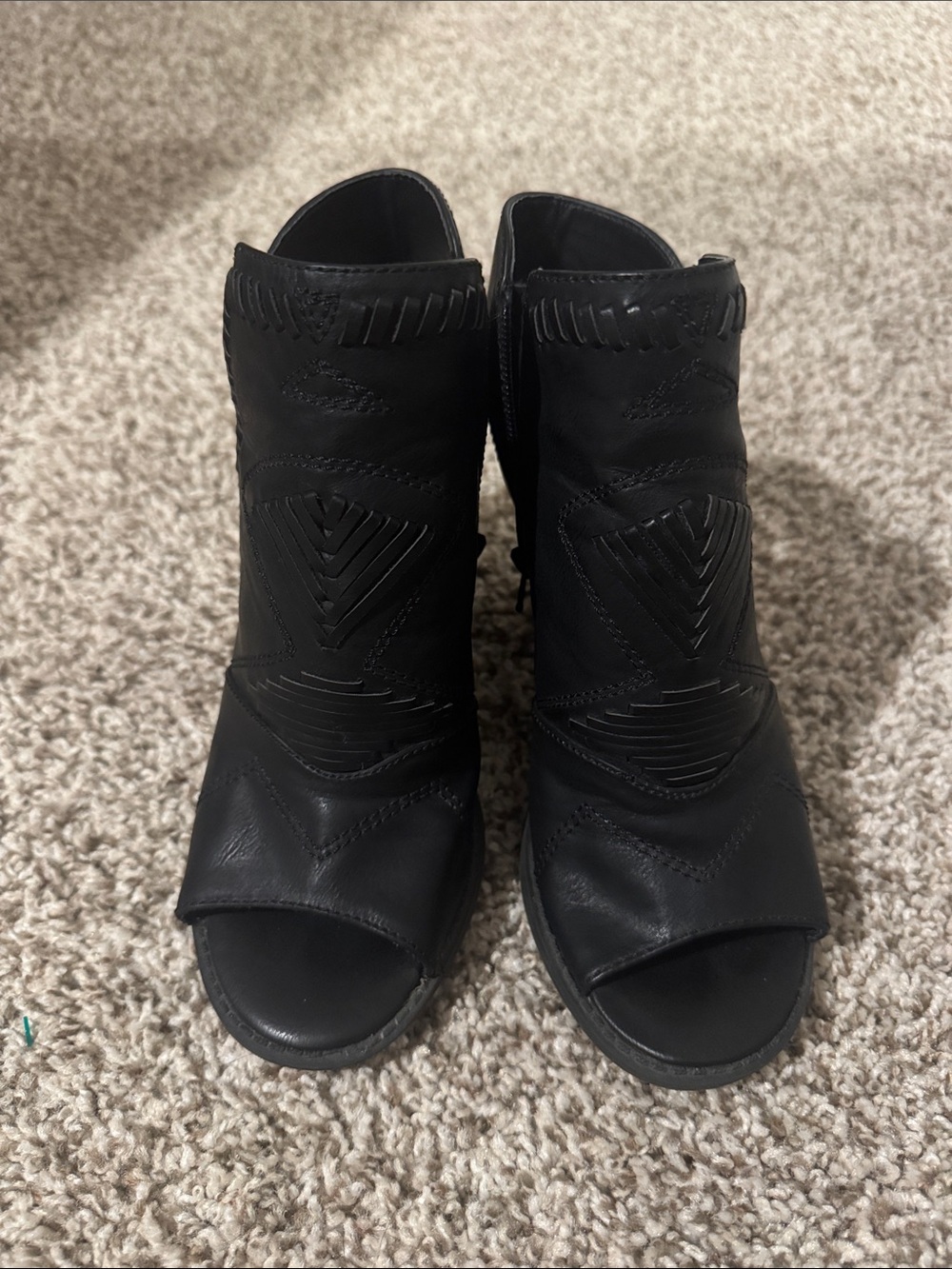 Donald J Pliner Black Leather Peep Toe Western Booties Size 6 - Picture 4 of 10